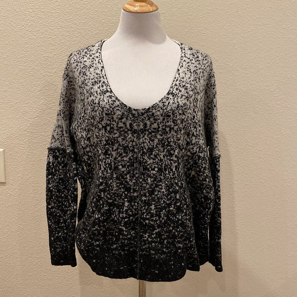 Wildfox Alpaca/Wool Blend Ombre Pixel Party Sweater Size Small